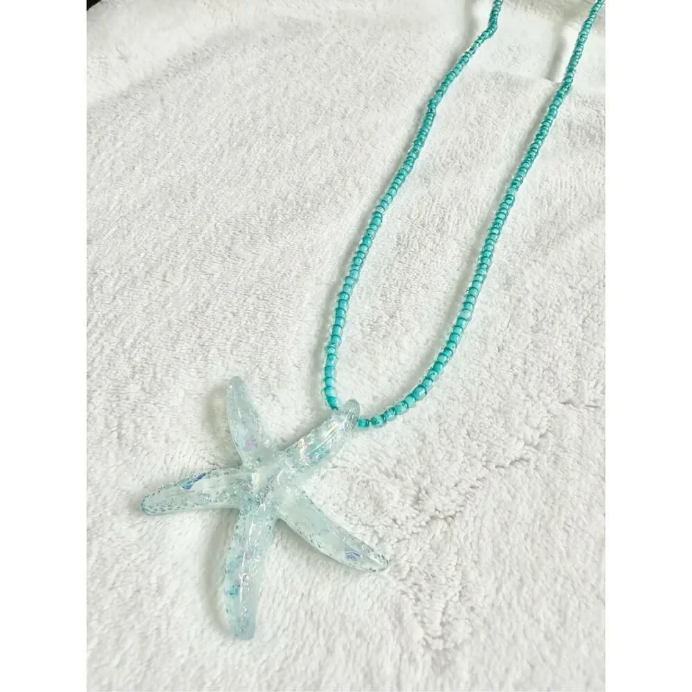 Aqua blue Starfish beaded pendant necklace ￼